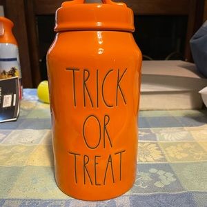 Rae Dunn Trick or Treat canister